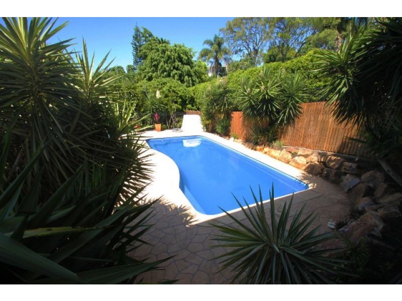 236 Oaka Street, South Gladstone QLD 4680
