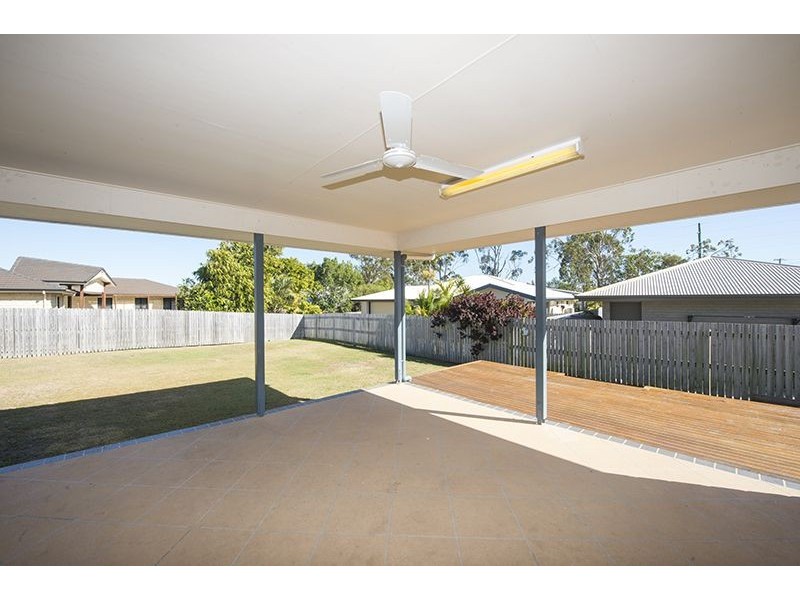 4b Golf View Drive, Boyne Island QLD 4680