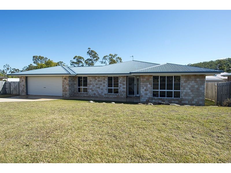 4b Golf View Drive, Boyne Island QLD 4680