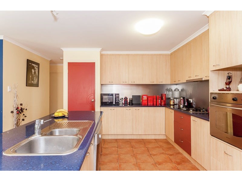 4 Georgia Court, New Auckland QLD 4680