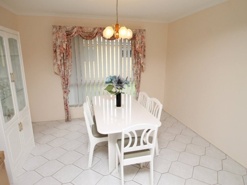 53 Dixon Drive, Telina QLD 4680