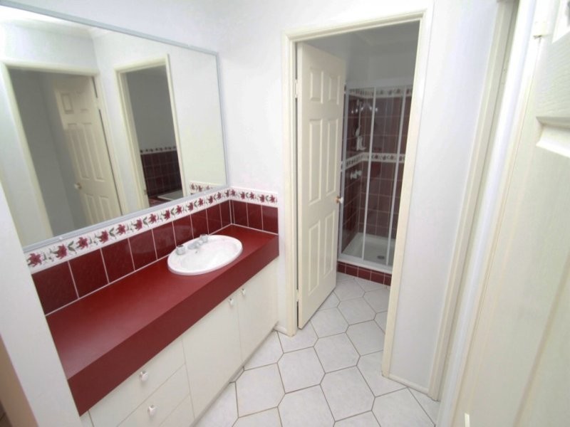 53 Dixon Drive, Telina QLD 4680