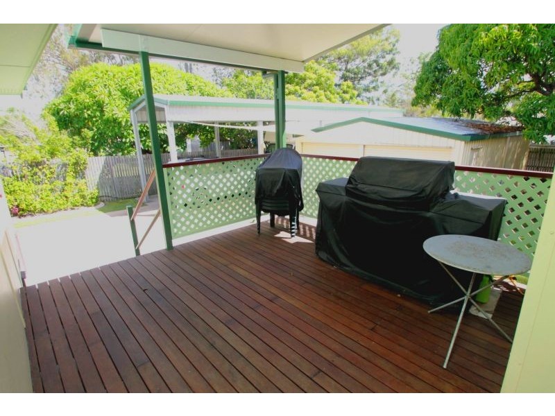 8 Herbertson Street, West Gladstone QLD 4680