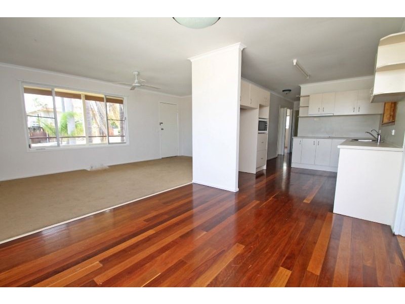 15 Campbell Street, Clinton QLD 4680