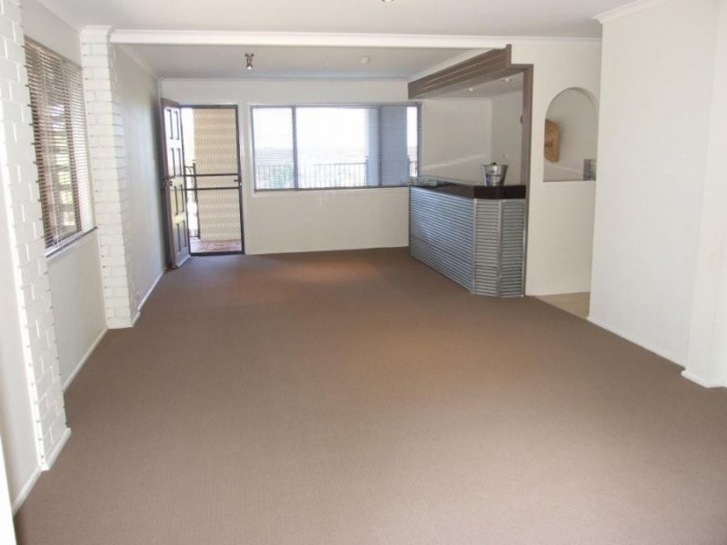 12 Tasman Court, Boyne Island QLD 4680