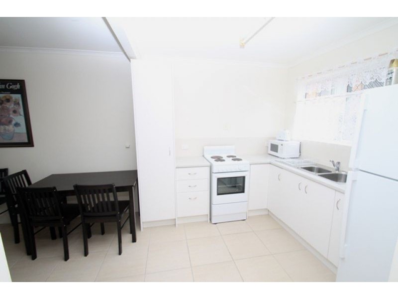 3/9 Cowan Close, South Gladstone QLD 4680