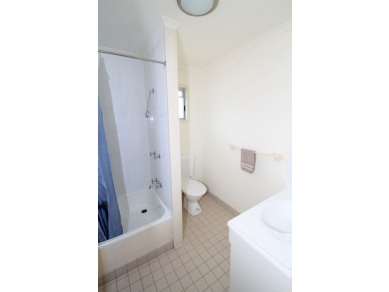3/9 Cowan Close, South Gladstone QLD 4680