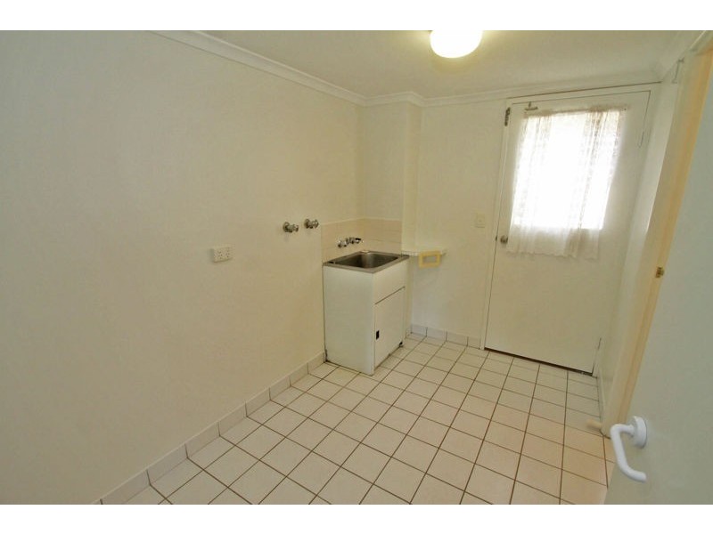 2/3 Central Lane, Gladstone QLD 4680