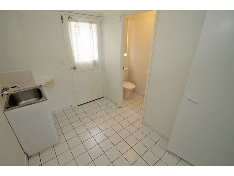 2/3 Central Lane, Gladstone QLD 4680