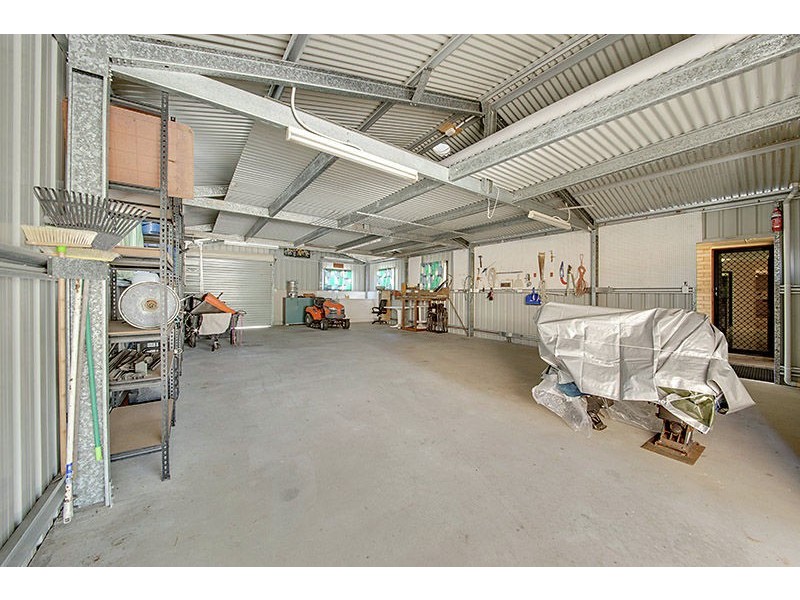 9 Carthurbie Court, New Auckland QLD 4680