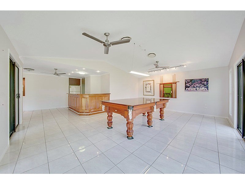 9 Carthurbie Court, New Auckland QLD 4680