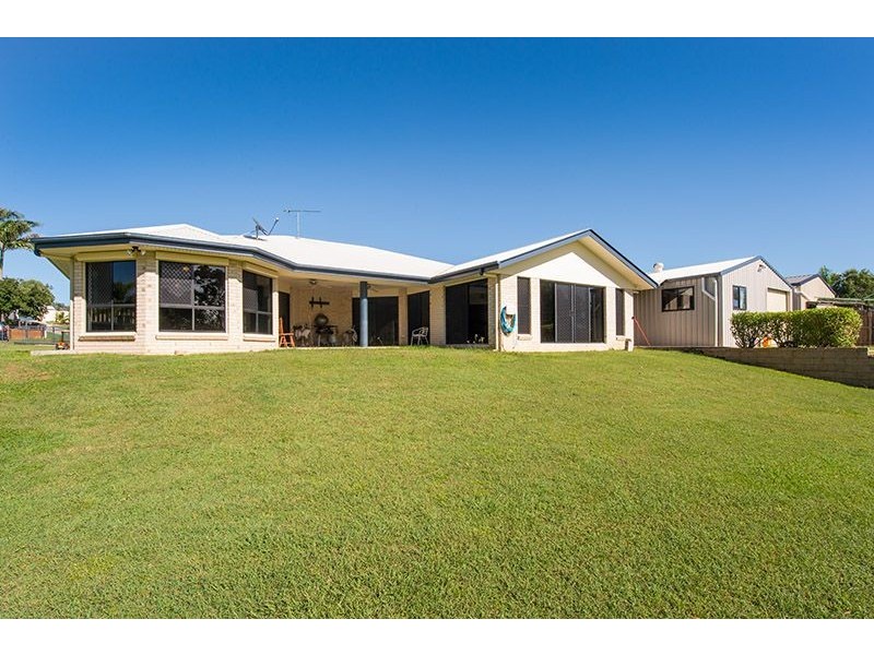 9 Carthurbie Court, New Auckland QLD 4680