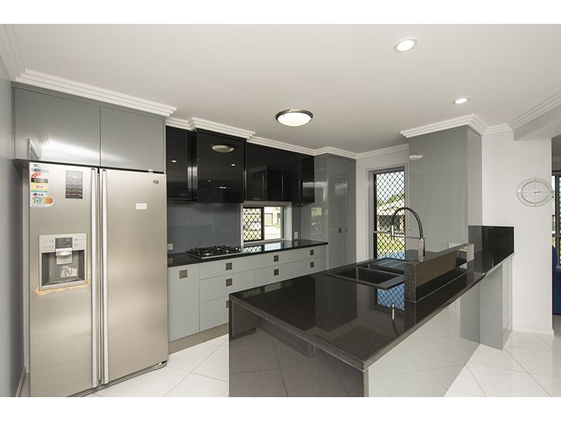 40 Bauhinia Street, Boyne Island QLD 4680