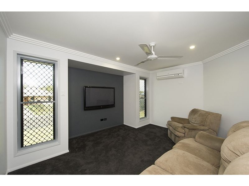 40 Bauhinia Street, Boyne Island QLD 4680