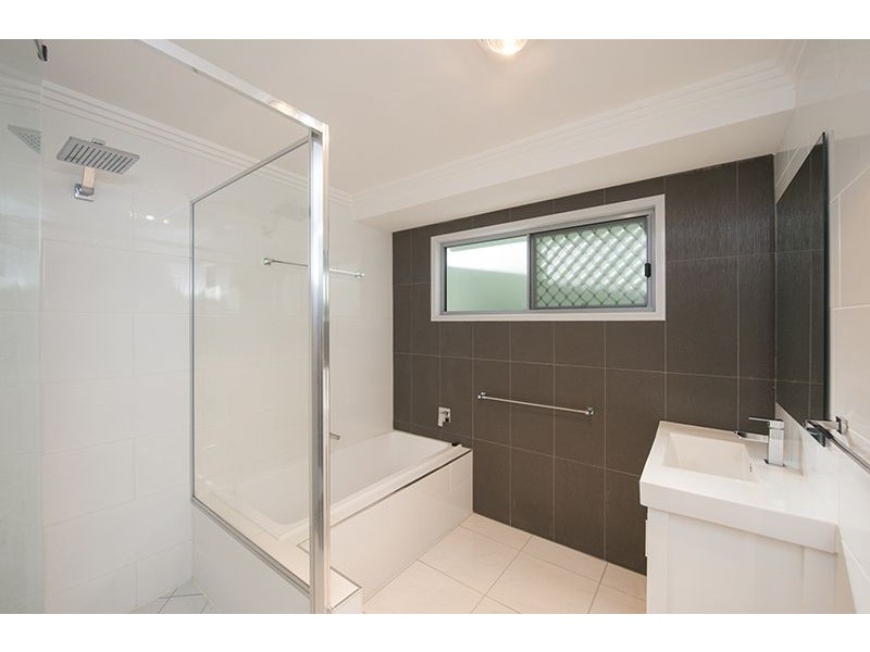 40 Bauhinia Street, Boyne Island QLD 4680