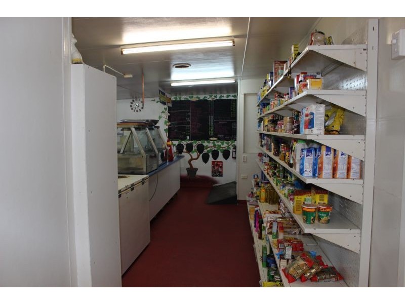 17 Cunningham Street, Monto QLD 4630