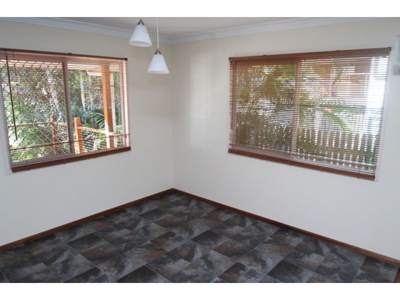 26 Glegg Street, West Gladstone QLD 4680