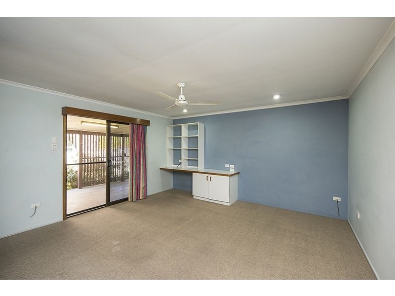 75 Booth Avenue, Tannum Sands QLD 4680