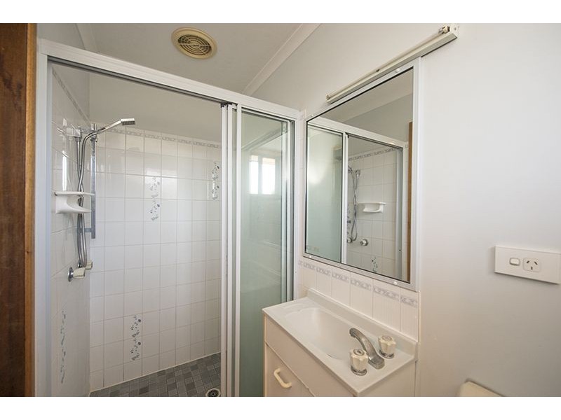 75 Booth Avenue, Tannum Sands QLD 4680