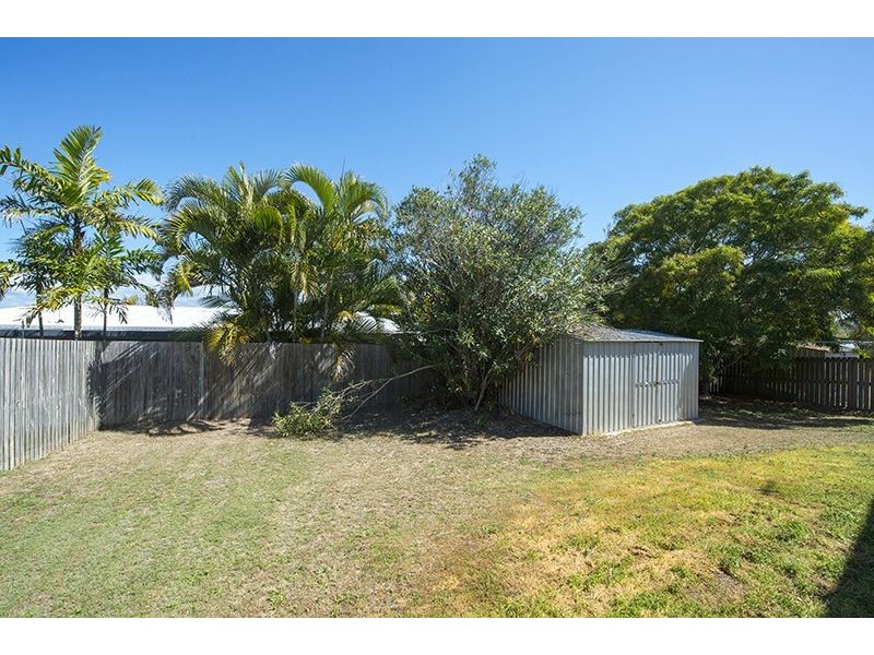 75 Booth Avenue, Tannum Sands QLD 4680