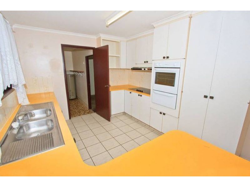 21 Camille Street, Clinton QLD 4680