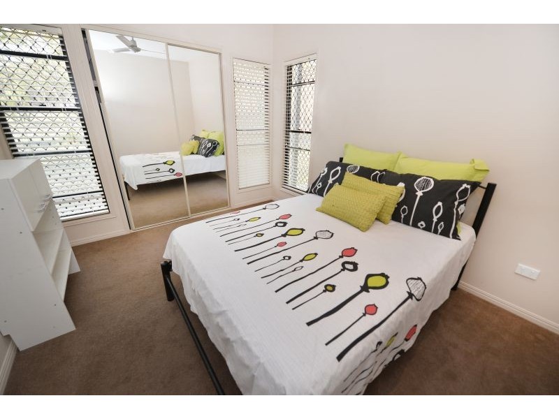 121 Flora Drive, Beecher QLD 4680