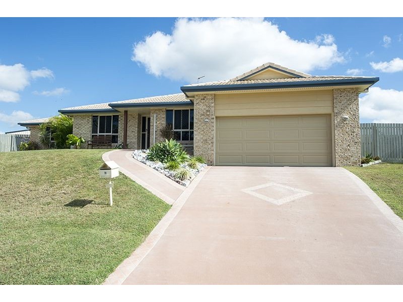 11 Bridgeman Place, New Auckland QLD 4680