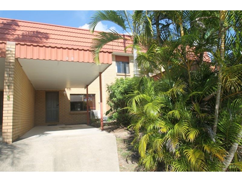 35/11 Nothling Street, New Auckland QLD 4680