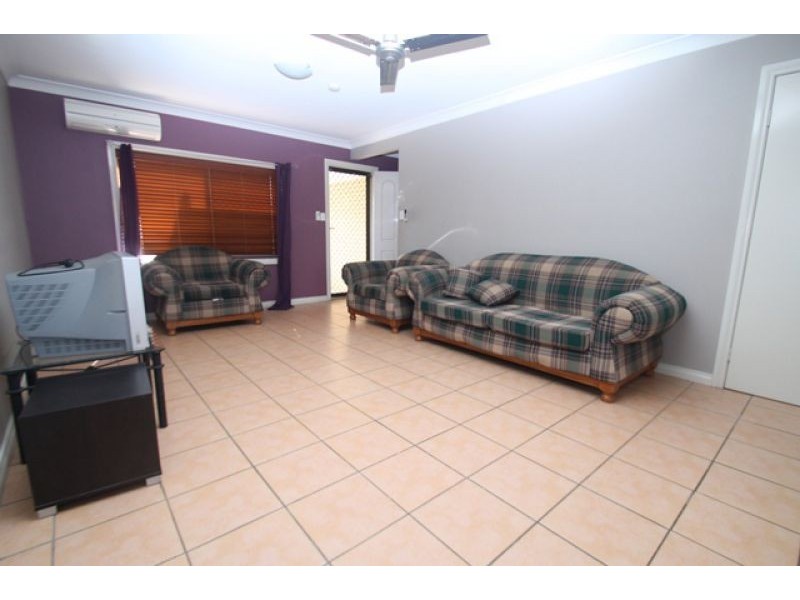 35/11 Nothling Street, New Auckland QLD 4680