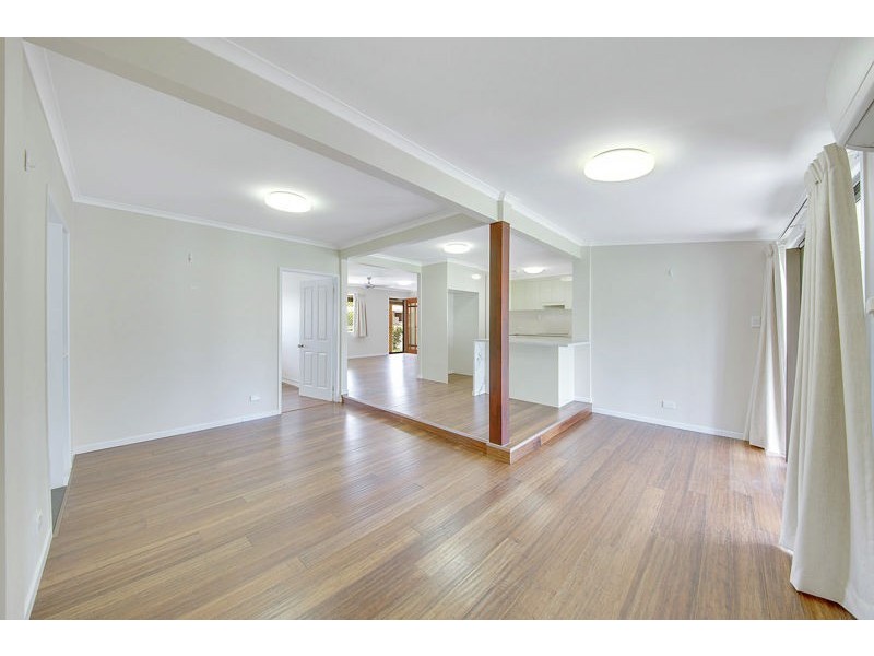 39 J Hickey Avenue, Clinton QLD 4680