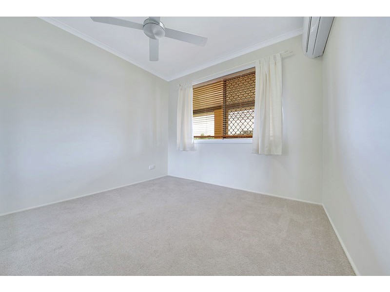 39 J Hickey Avenue, Clinton QLD 4680