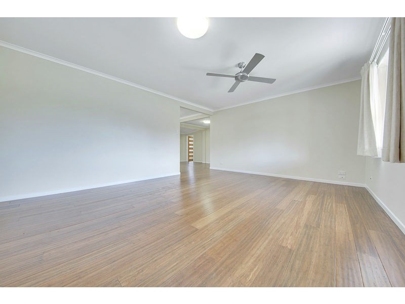 39 J Hickey Avenue, Clinton QLD 4680