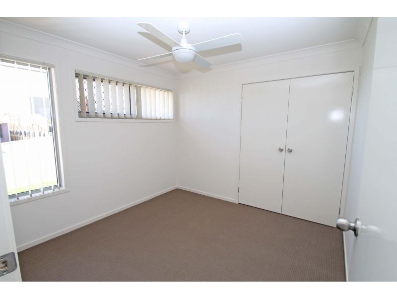 6 Namadgi Terrace, New Auckland QLD 4680