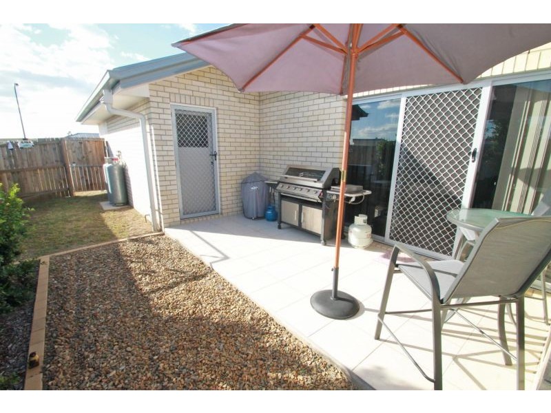 6 Namadgi Terrace, New Auckland QLD 4680