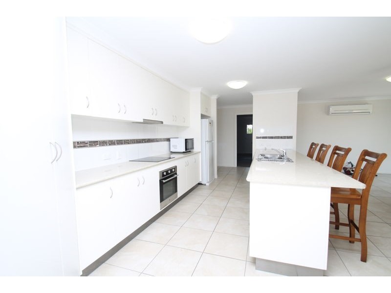 19 Windjana Court, New Auckland QLD 4680