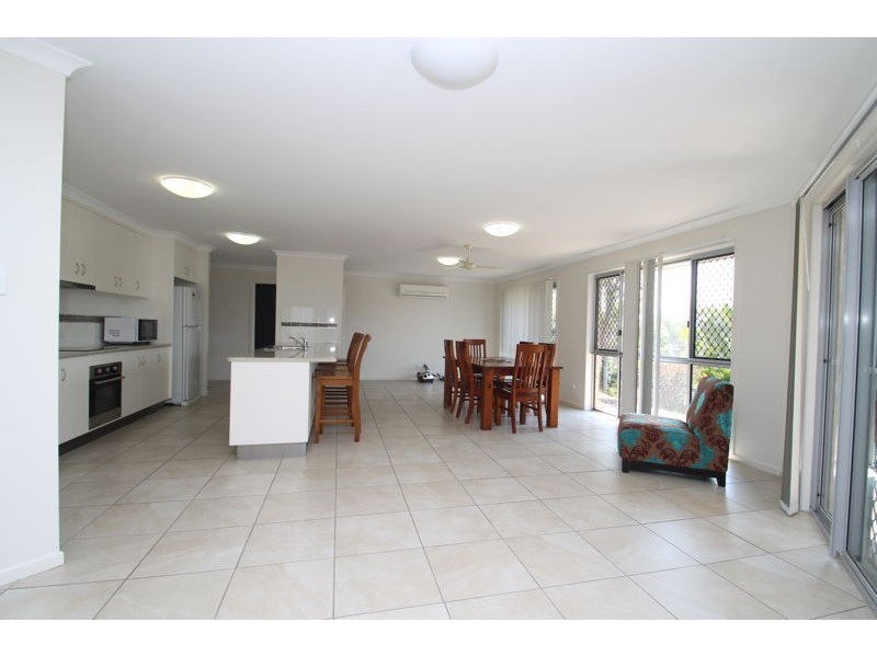19 Windjana Court, New Auckland QLD 4680