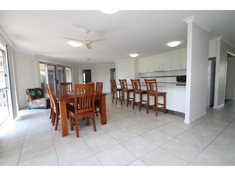 19 Windjana Court, New Auckland QLD 4680