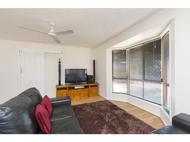 6 Chauvel Court, Boyne Island QLD 4680