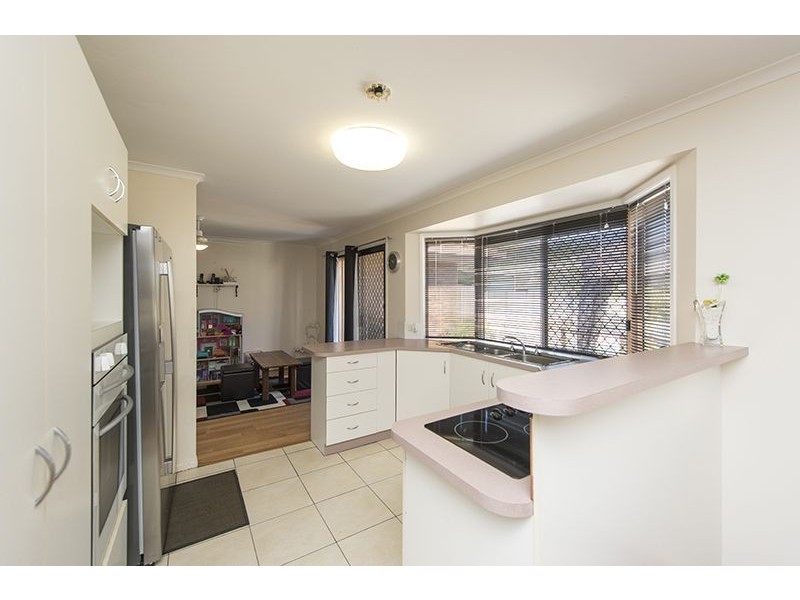 6 Chauvel Court, Boyne Island QLD 4680