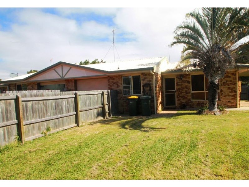 2 Yaldara Court, New Auckland QLD 4680