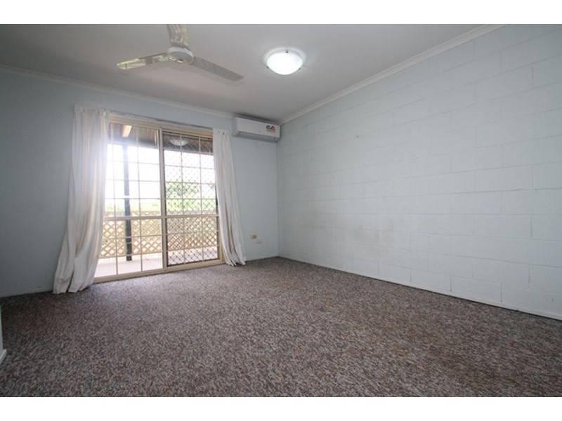 6/218 Auckland Street, Gladstone QLD 4680