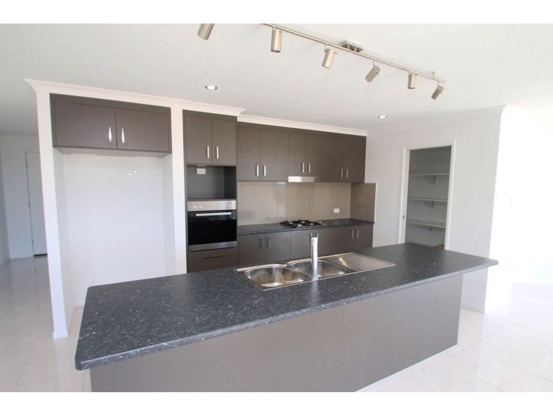 17 Stockman Drive, Benaraby QLD 4680