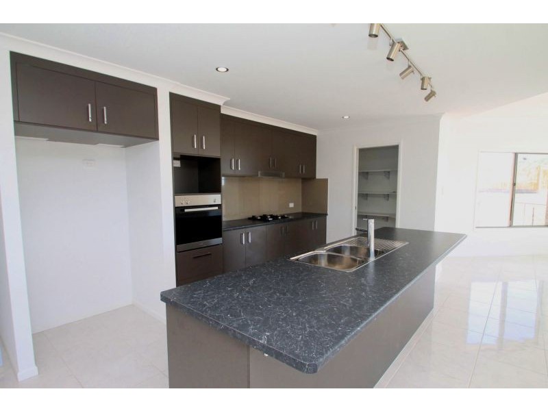 17 Stockman Drive, Benaraby QLD 4680