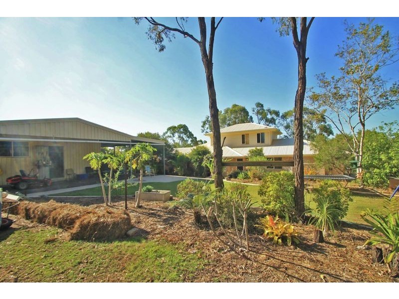 18 Flora Drive, Beecher QLD 4680