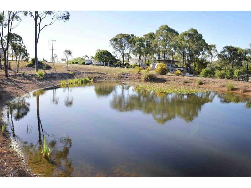 18 Flora Drive, Beecher QLD 4680