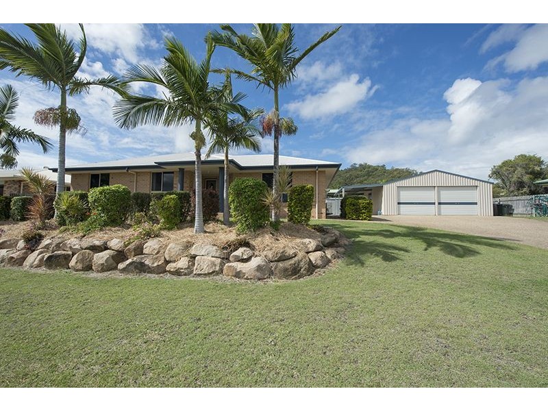 5 Helston Street, Telina QLD 4680