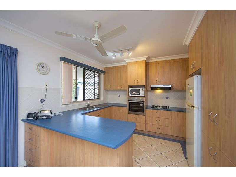 5 Helston Street, Telina QLD 4680