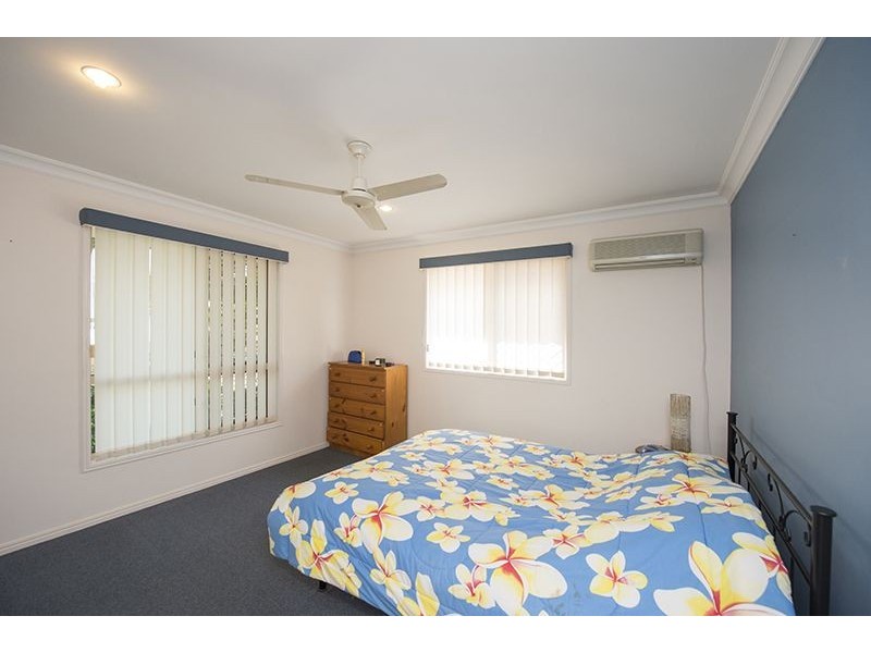 5 Helston Street, Telina QLD 4680