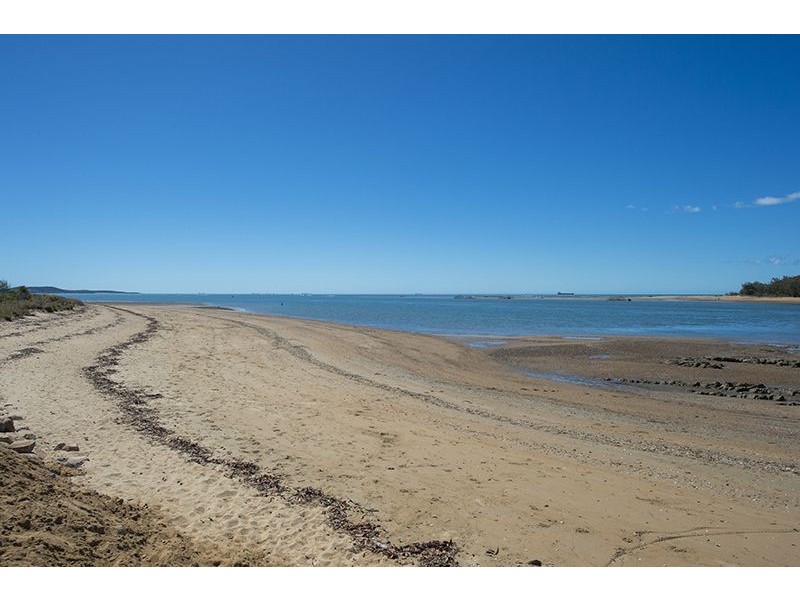 6 Cooran Court, Boyne Island QLD 4680