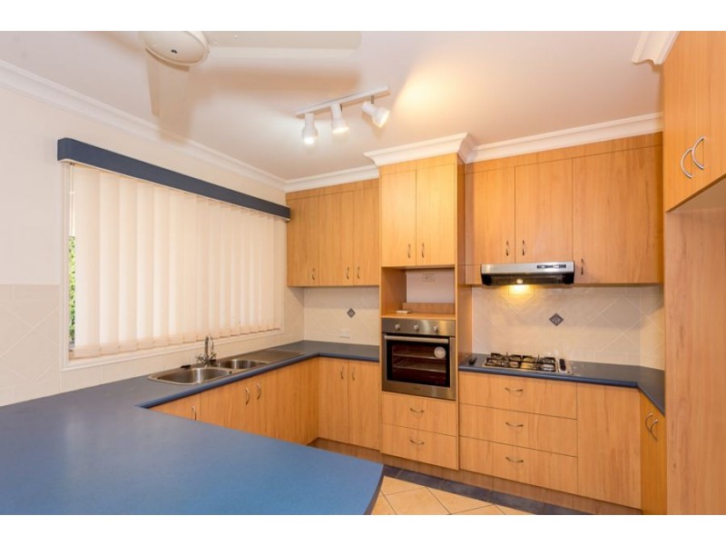 5 Helston Street, Telina QLD 4680